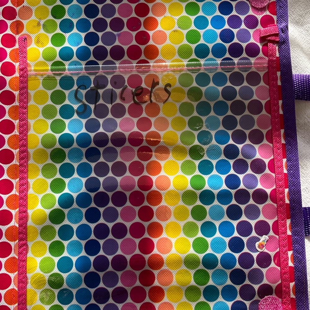 Lisa Frank 3 compartment folder with velcro closure and handles - Picture 7 of 8